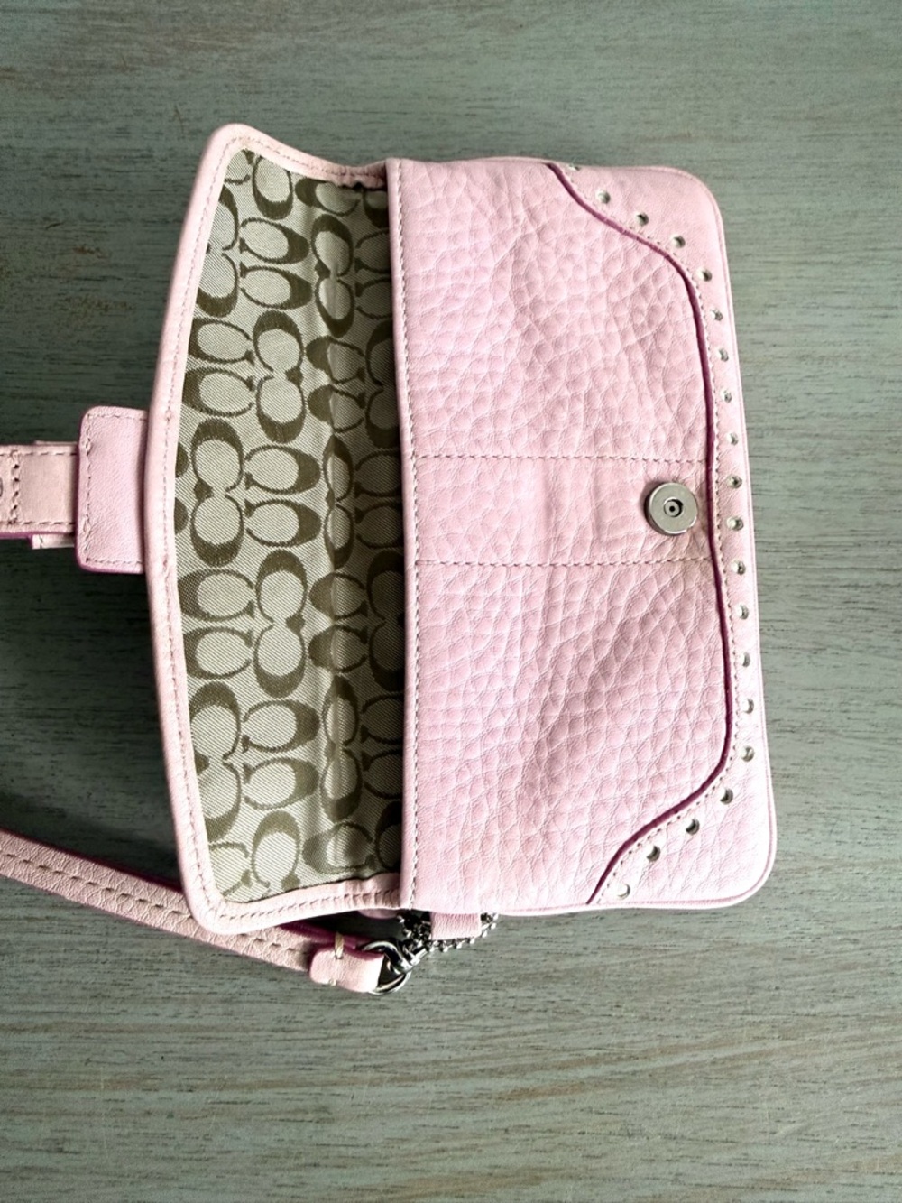 Vintage Y2K Coach Hamptons Soho Blush Pink Pebbled Calfskin Leather Wristlet - Picture 7 of 8